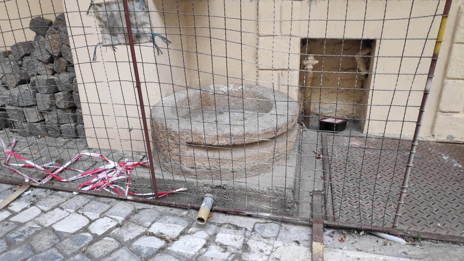 Kašna ve Staré Rychtě